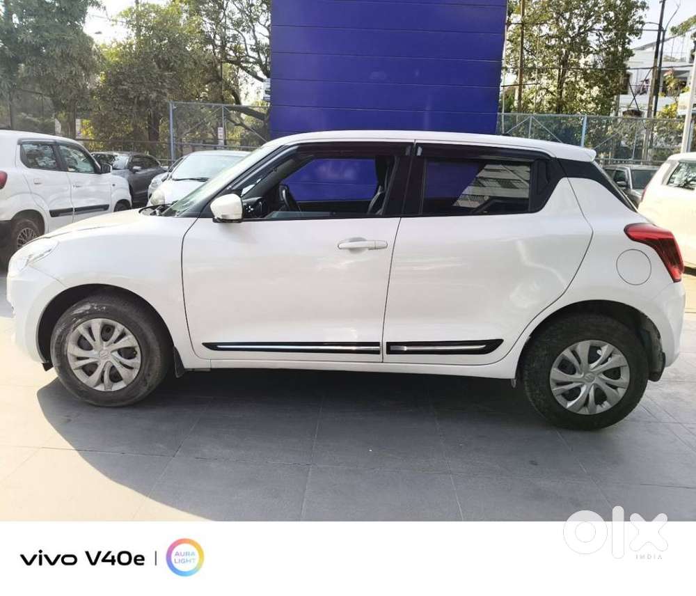 Maruti Suzuki Swift 1.2 Vxi (o), 2022, Petrol