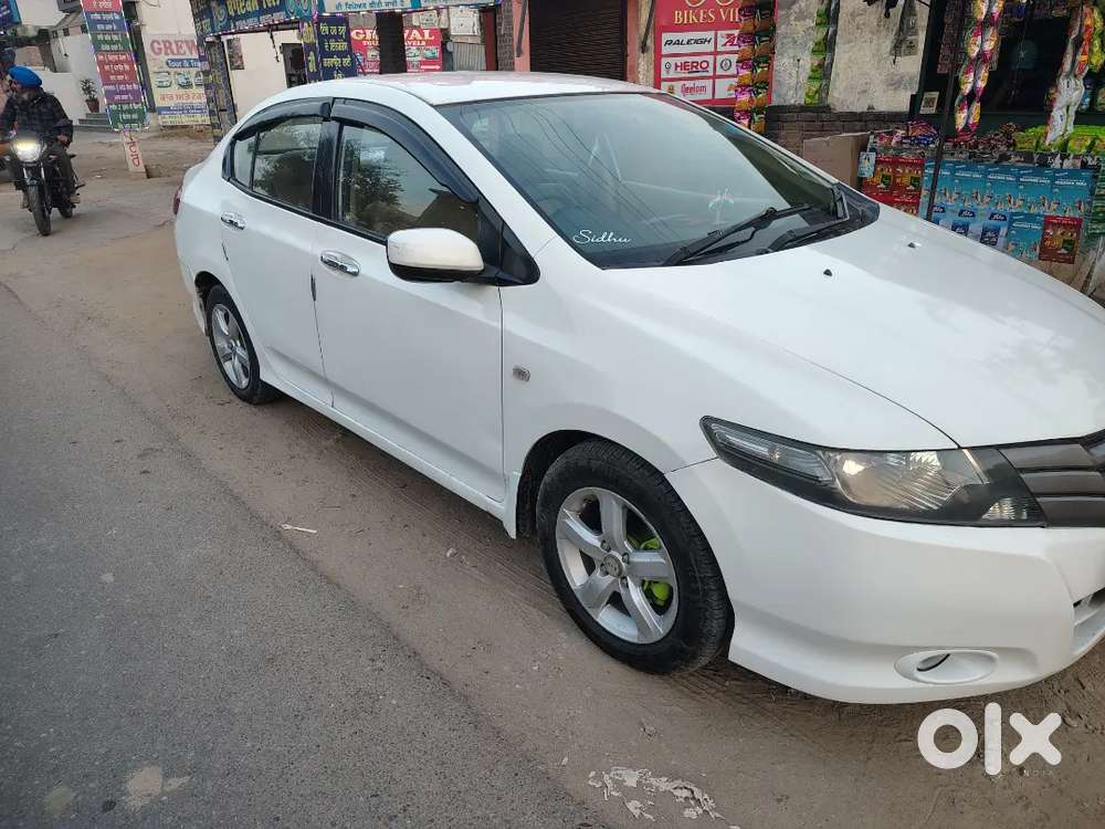 2010 Model 2030 Tak Pass Non Accident