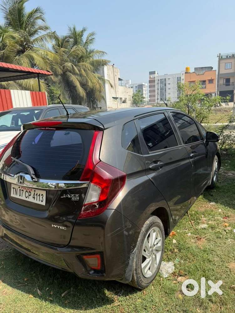 Honda Jazz 2018 Petrol Well Maintained