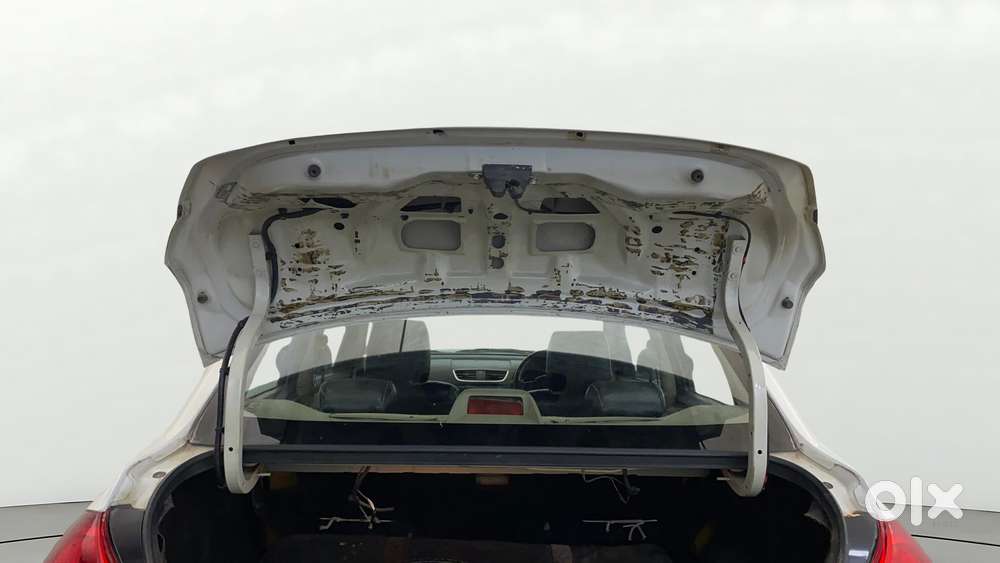 Maruti Suzuki Swift Dzire Vxi 1.2, 2015, Cng & Hybrids