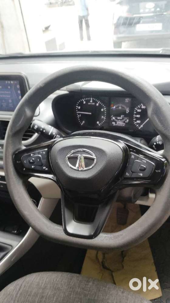 Tata Altroz Xz, 2023, Petrol