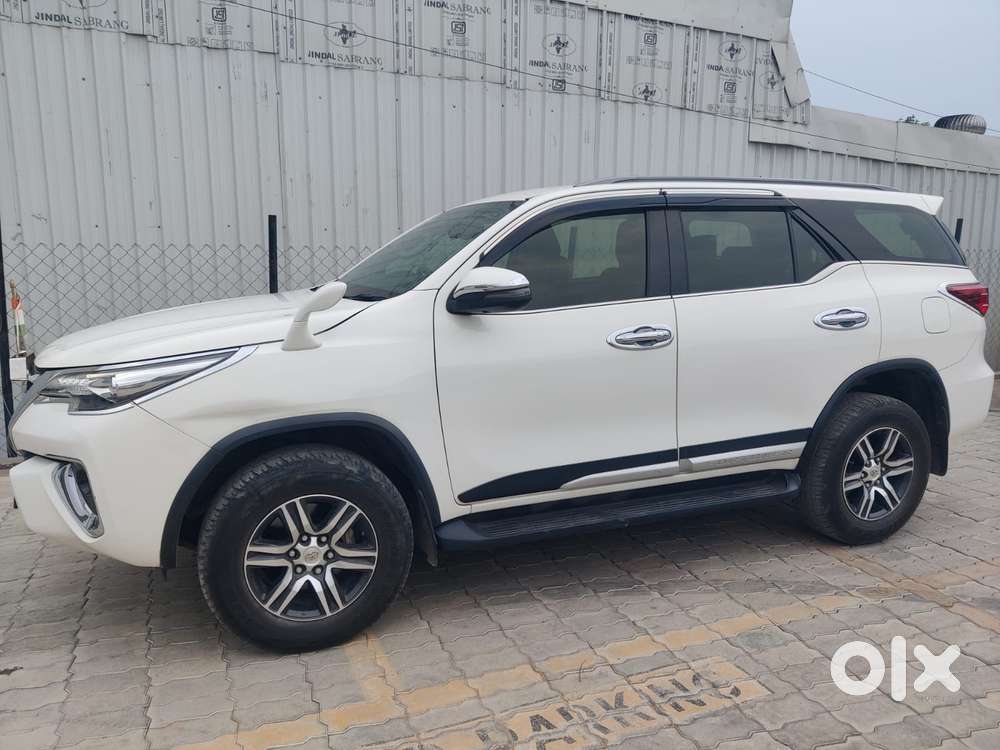 Toyota Fortuner 4x2 At 2.8 Diesel, 2019, Diesel