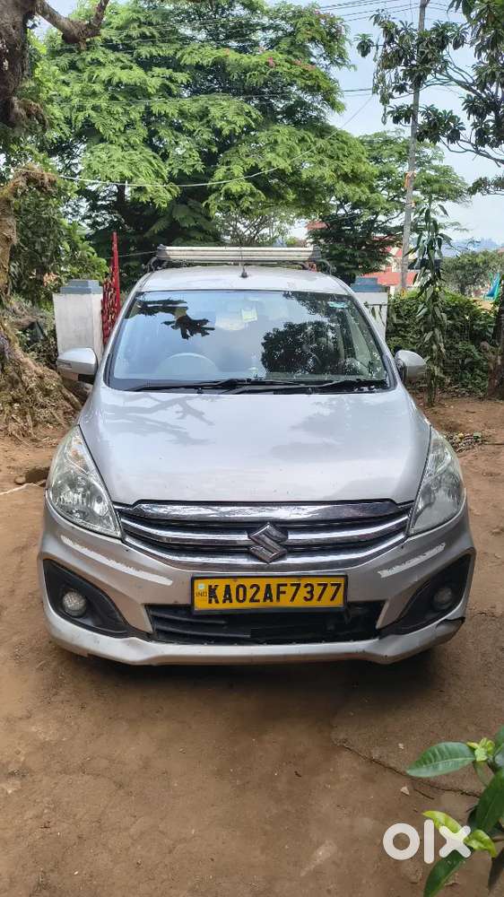 Maruti Suzuki Ertiga Yellow Board 2016 Diesel 215000 Km Driven