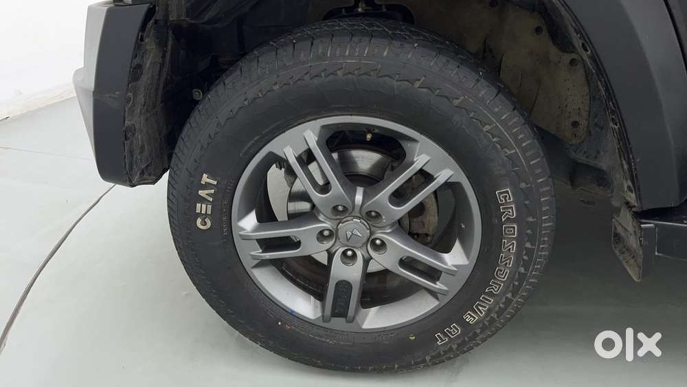 Mahindra Thar 2.0 Lx Hard Top Petrol At 4 Rwd, 2023, Petrol