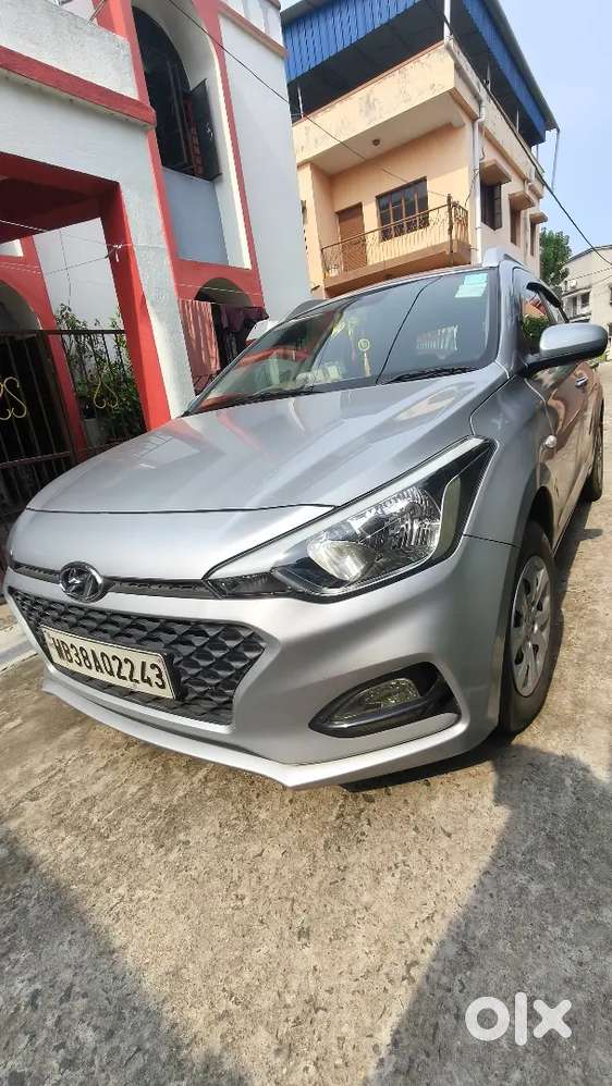 Hyundai New I20 2018 Petrol 36700 Km, Tax Paid 2028 Nov
