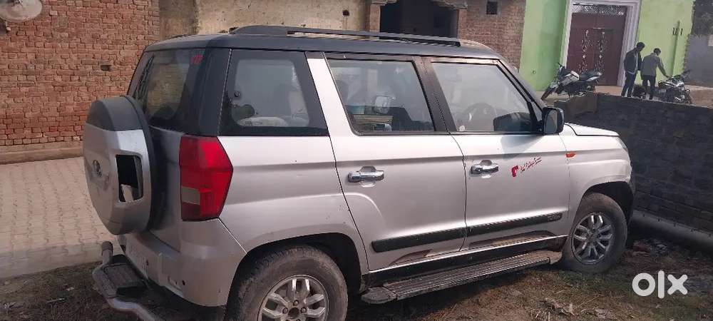 Mahindra Tuv 300 2017 Diesel 7500 Km Driven