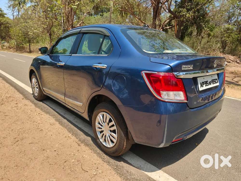 Maruti Suzuki Swift Dzire 2017 Petrol 60000 Km Driven