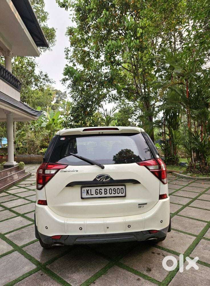 Mahindra Xuv500 W7 At, 2018, Diesel