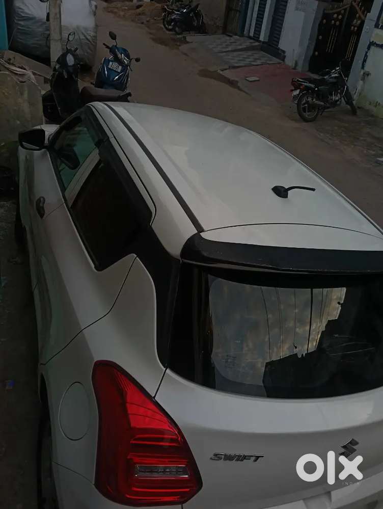 Maruti Suzuki Swift 2020 Lxi Manual Petrol