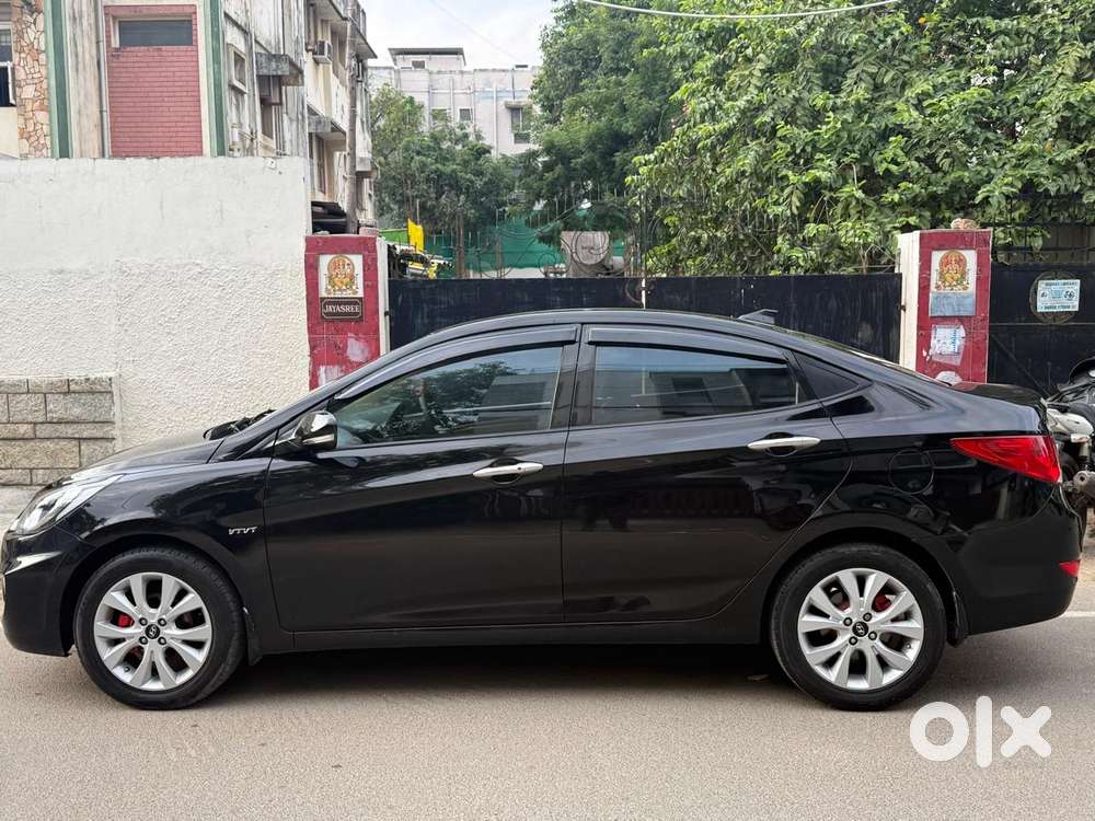 Hyundai Verna Fluidic 1.6 Vtvt Sx Opt, 2013, Petrol
