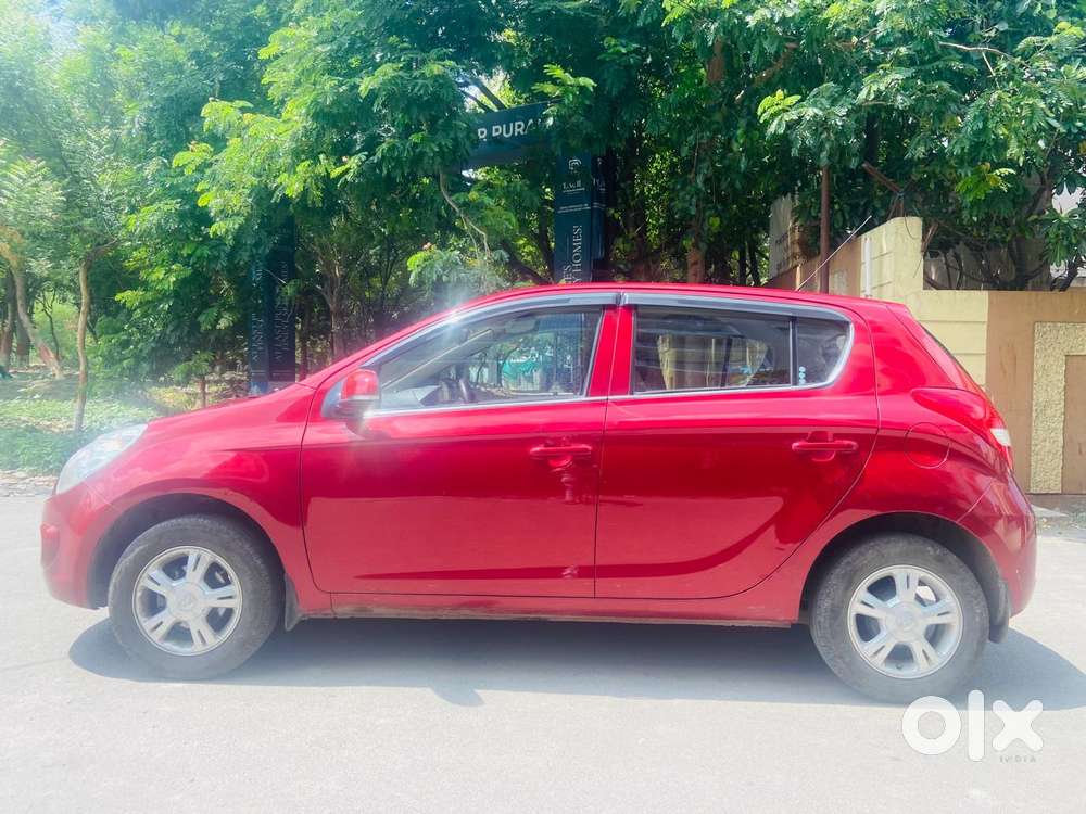 Hyundai I20 Sportz 1.2 Bs-iv, 2010, Cng & Hybrids