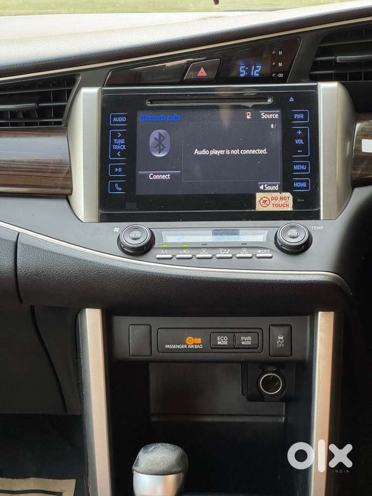 Toyota Innova Crysta 2.8z Automatic, 2017, Diesel