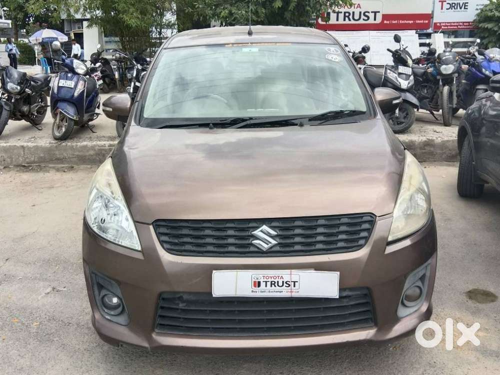 Maruti Suzuki Ertiga Vxi Abs Bs Iv, 2013, Petrol