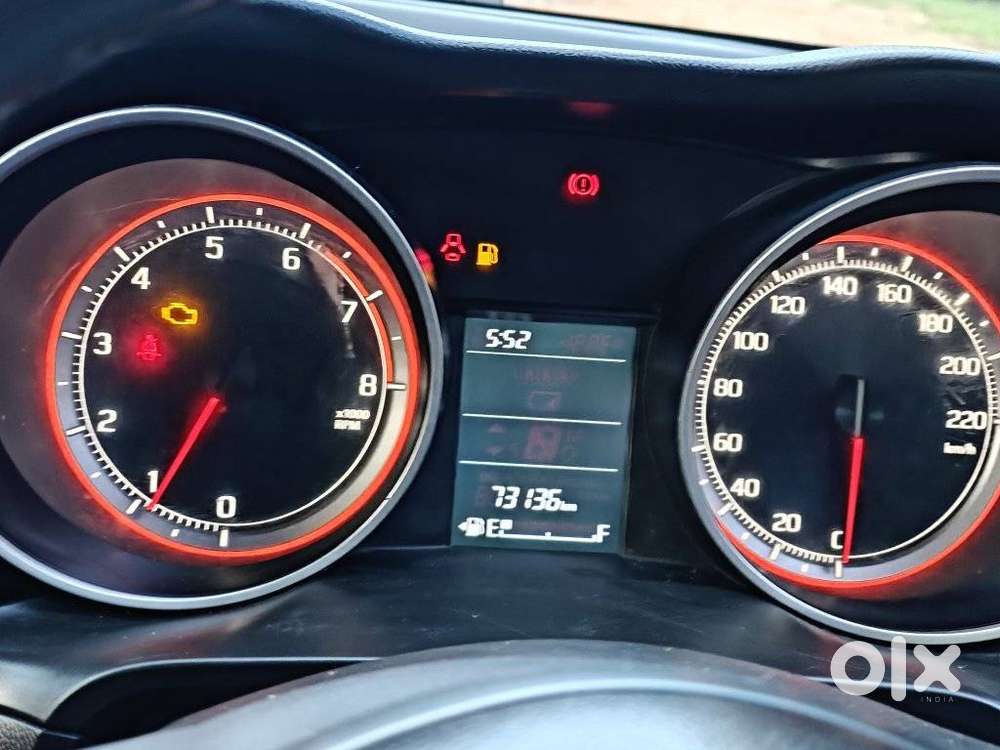 Maruti Suzuki Swift Vxi + Manual, 2020, Petrol