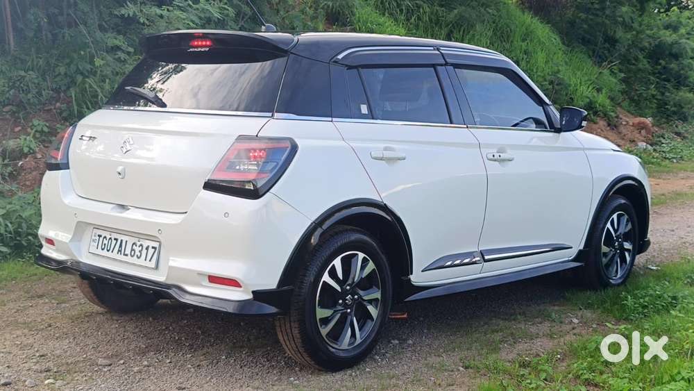 Maruti Suzuki Swift Zxi Plus Amt Dual Tone, 2025, Petrol