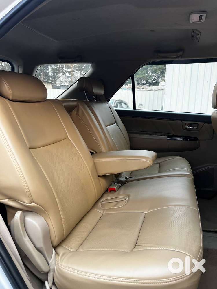 Toyota Fortuner 3.0 4x4 Manual, 2013, Diesel