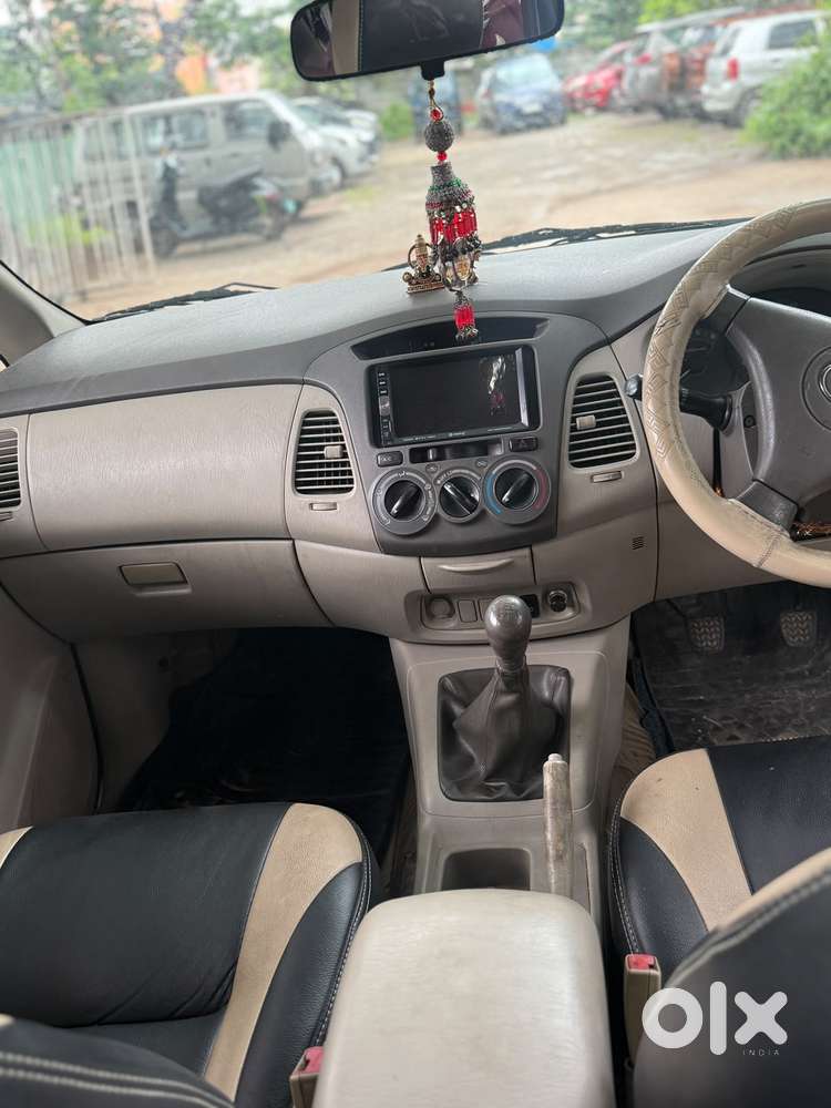Toyota Innova 2.5 G (diesel) 7 Seater, 2010, Diesel