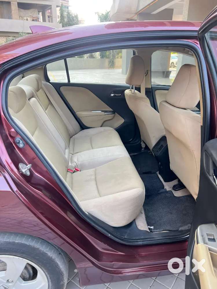 City 2017 1st Owner 38k Km Driven Petrol Manual