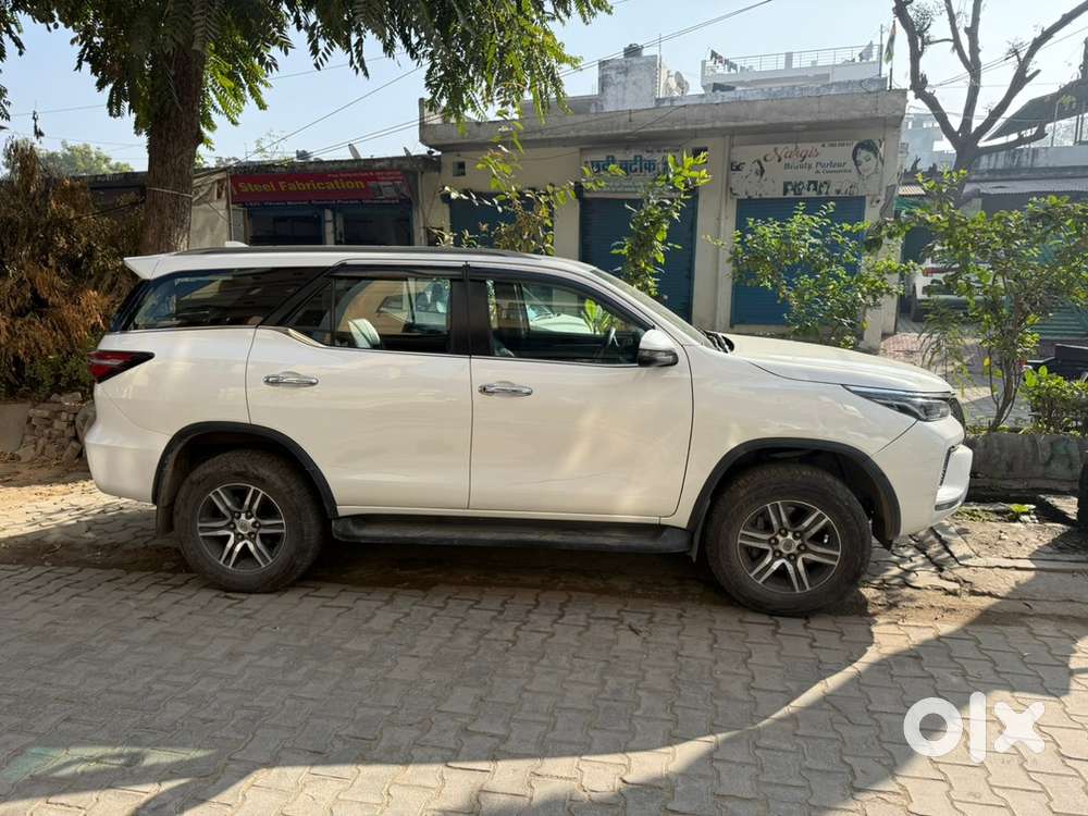 Toyota Fortuner Diesel Manual 2024