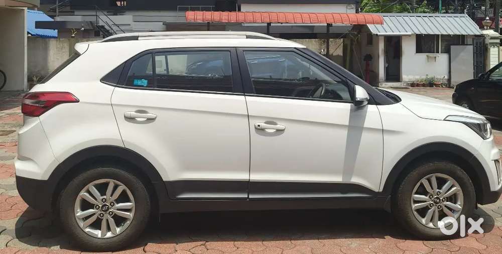 Clean Interior, Good Tyre, Well Maintained, Good Paint Work