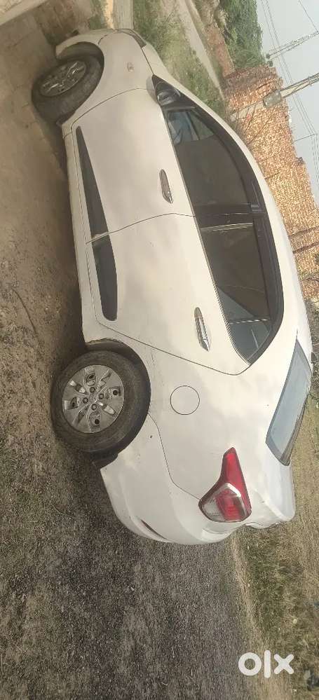 Hyundai Xcent 2016 Model