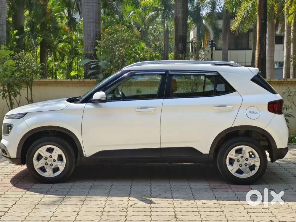 Hyundai Venue 1.2 S Plus, 2021, Petrol