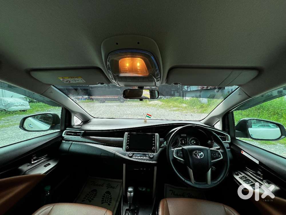 Toyota Innova Crysta 2.4 Zx At 7 Str 2022 Top End