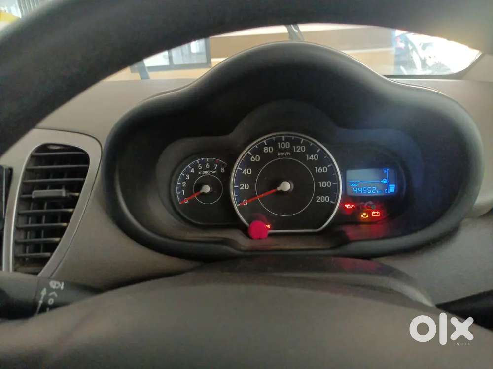 Hyundai I10 2012 Cng & Hybrids 44500 Km Driven