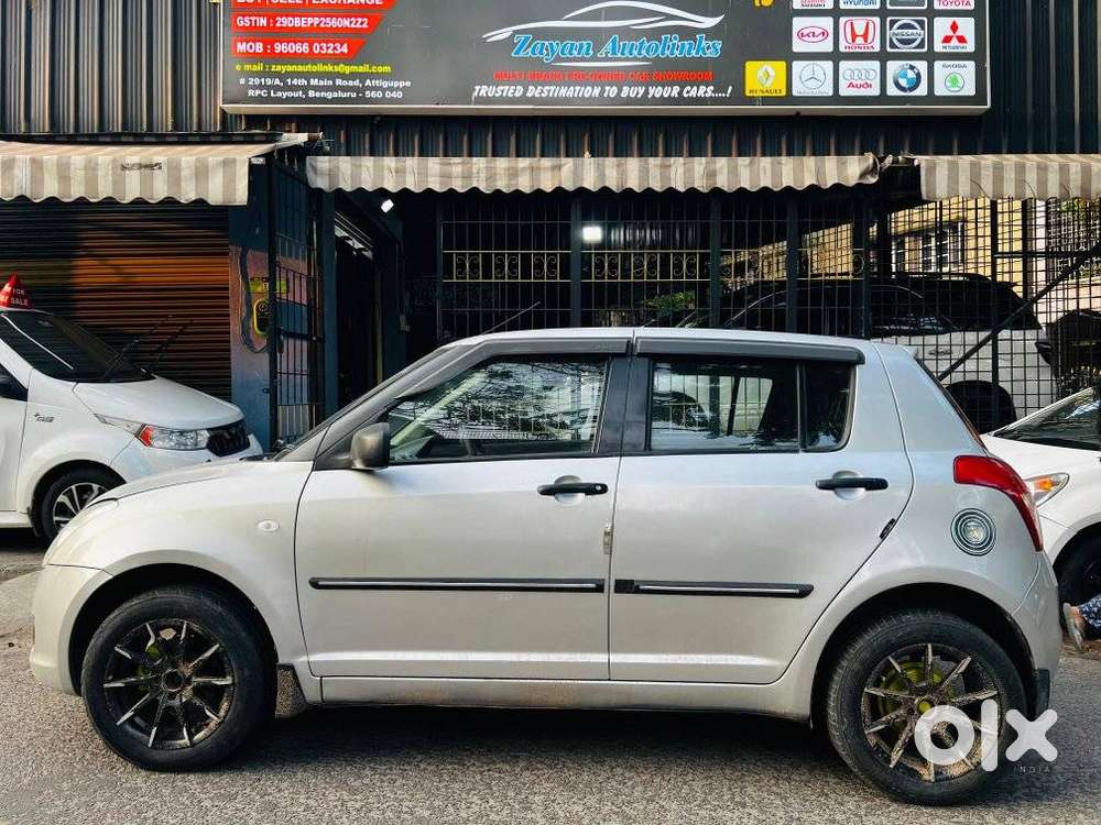 Maruti Suzuki Swift 2004-2010 1.3 Vxi, 2005, Petrol