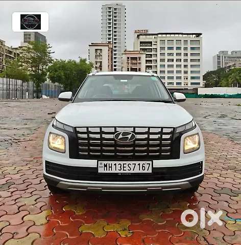 Hyundai Venue, 2025, Petrol