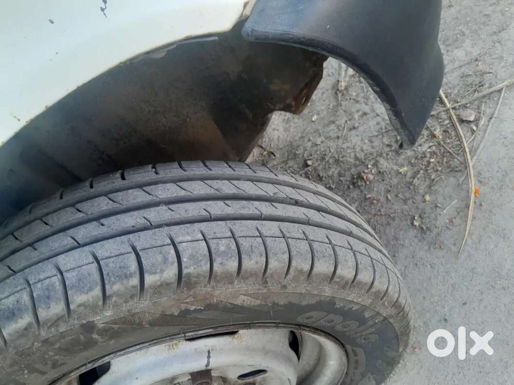 Maruti Suzuki 800 1998 Lpg 130000 Km  Driven New 4tyre 100%