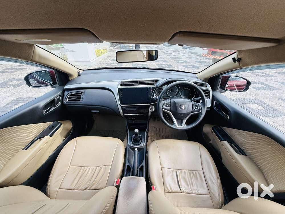 Honda City 1.5 V 4th Gen I-vtec Mt, 2017, Petrol
