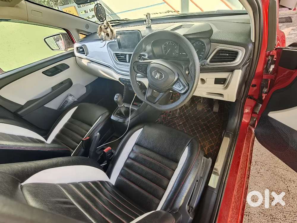 Tata Altroz 1.2 Petrol 2023