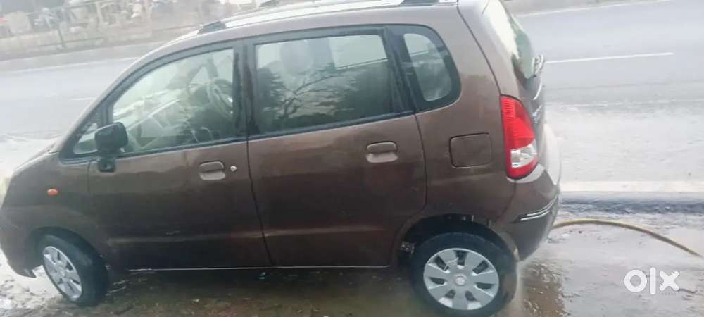 Maruti Suzuki Zen Estilo 2009