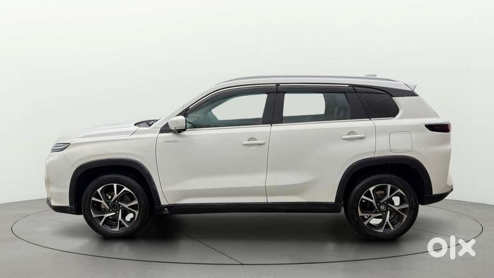 Toyota Urban Cruiser Hyryder 1.5 V Hybrid, 2023, Petrol