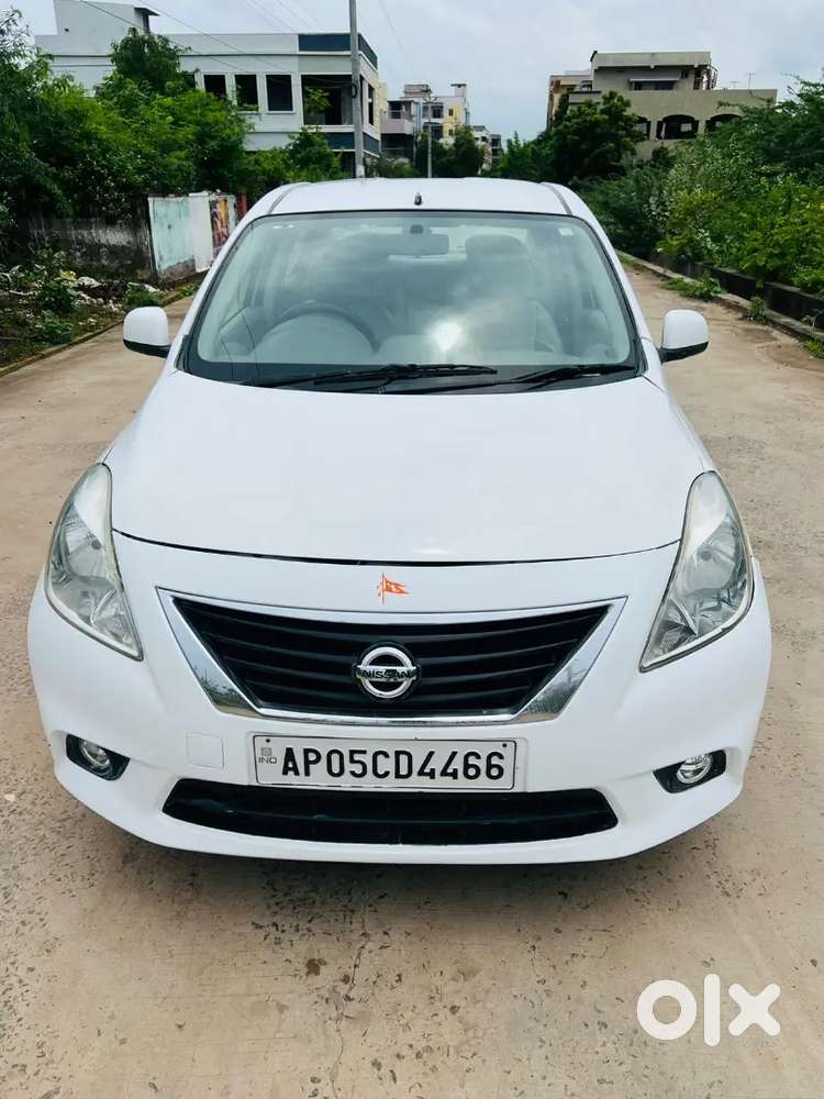 Nissan Sunny Xv D 2012
