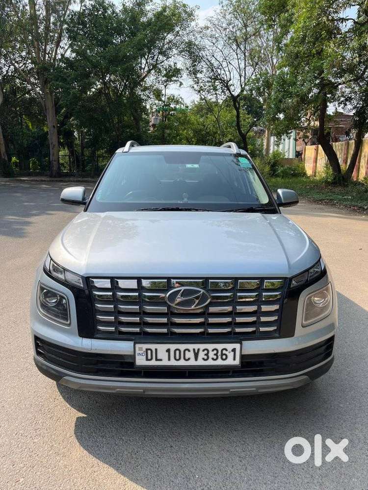Hyundai Venue 1.2 S (o), 2023, Petrol