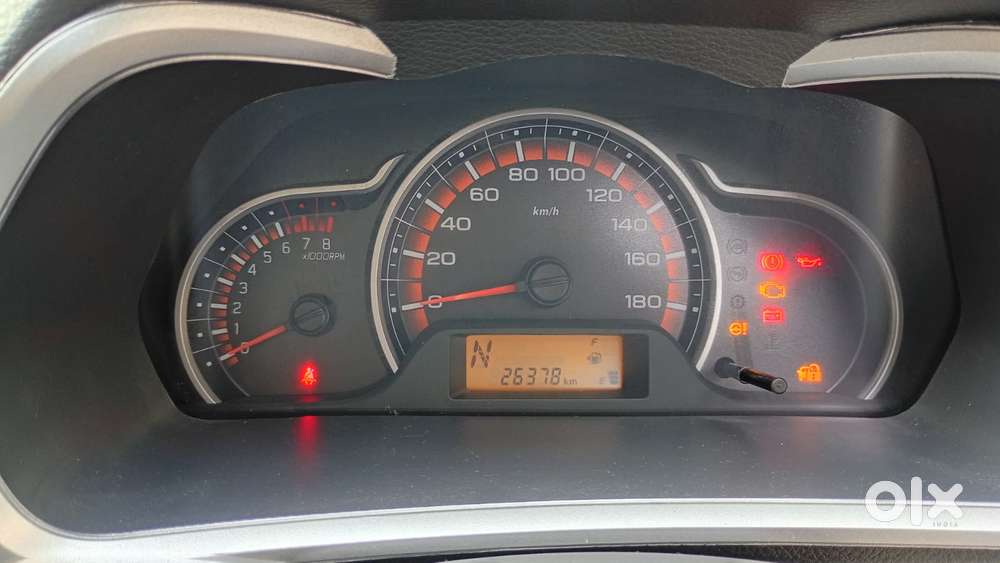 Maruti Suzuki Alto K10 1.0 Vxi Amt, 2016, Petrol