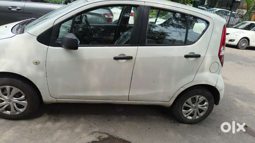Maruti Suzuki Ritz Lxi, 2012, Petrol