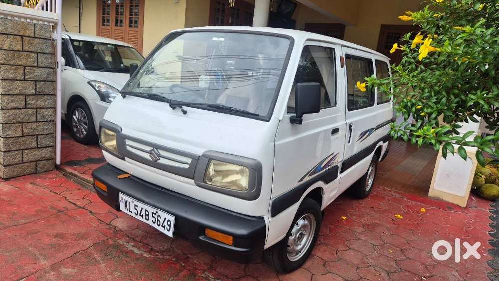 Maruti Suzuki Omni 8 Seater, 2011, Petrol