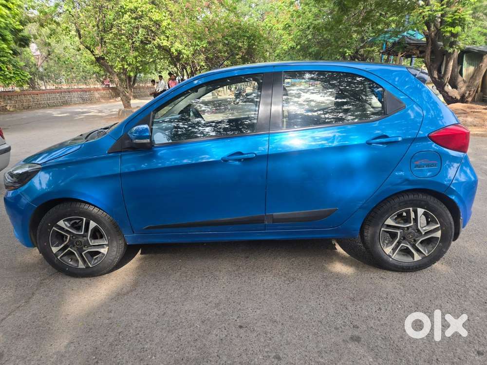 Tata Tiago Petrol 2020