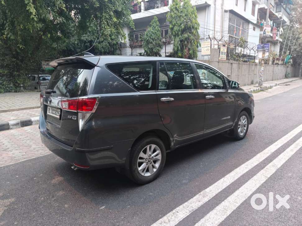 Toyota Innova Crysta 2.7 Vx Mt, 2016, Petrol