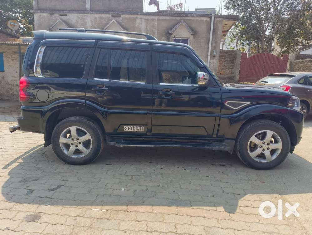 Mahindra Scorpio
