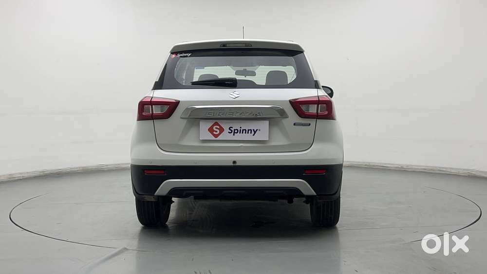 Maruti Suzuki Vitara Brezza 1.5 Zxi At, 2021, Petrol