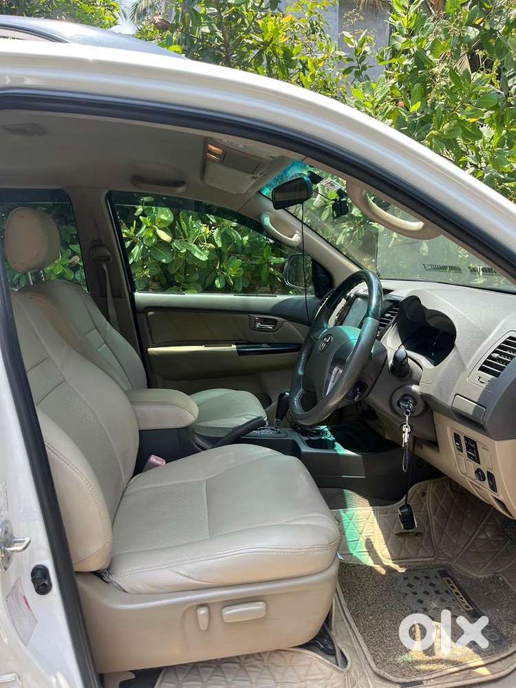 Toyota Fortuner 2015 3.0 Diesel 4x2 At