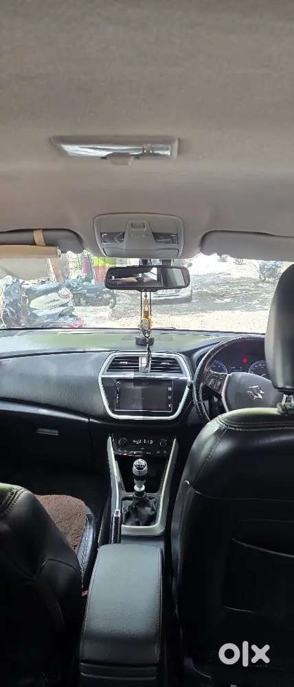 Maruti Suzuki S-cross 2017 Diesel Well Maintained