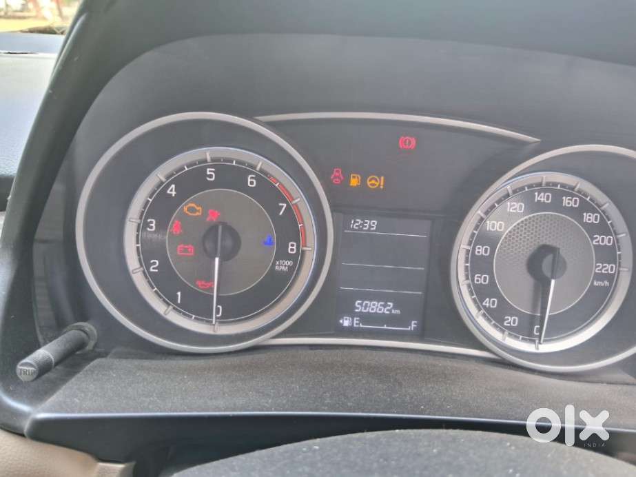 Maruti Suzuki Dzire 1.2 Vxi, 2022, Petrol