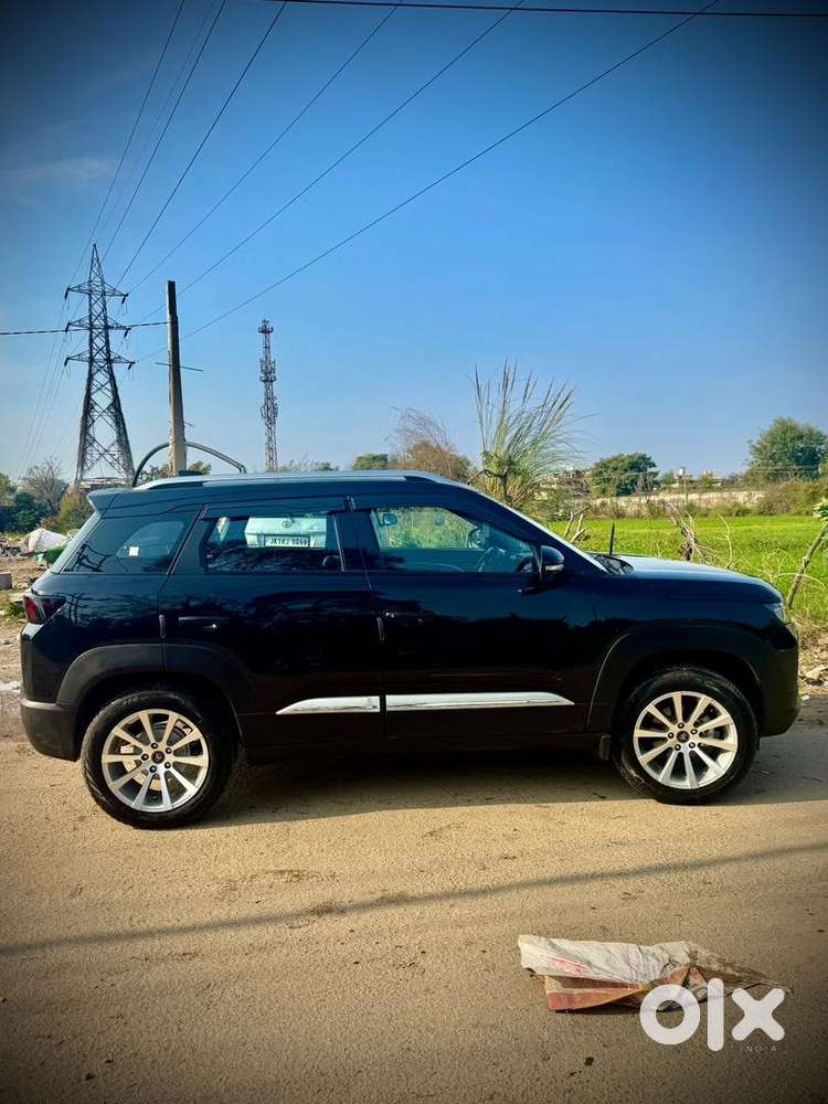 Maruti Suzuki Brezza 2025 Petrol 12000 Km Driven