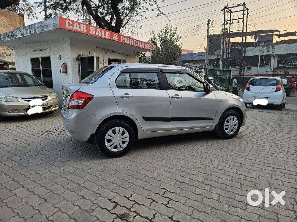 Maruti Suzuki Swift Dzire 1.2 Vxi Bsiv, 2014, Petrol
