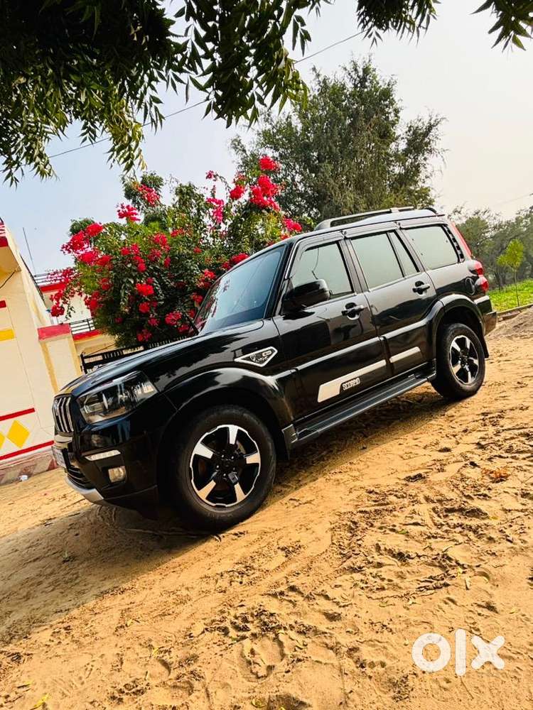 Mahindra Diesel Car 2023